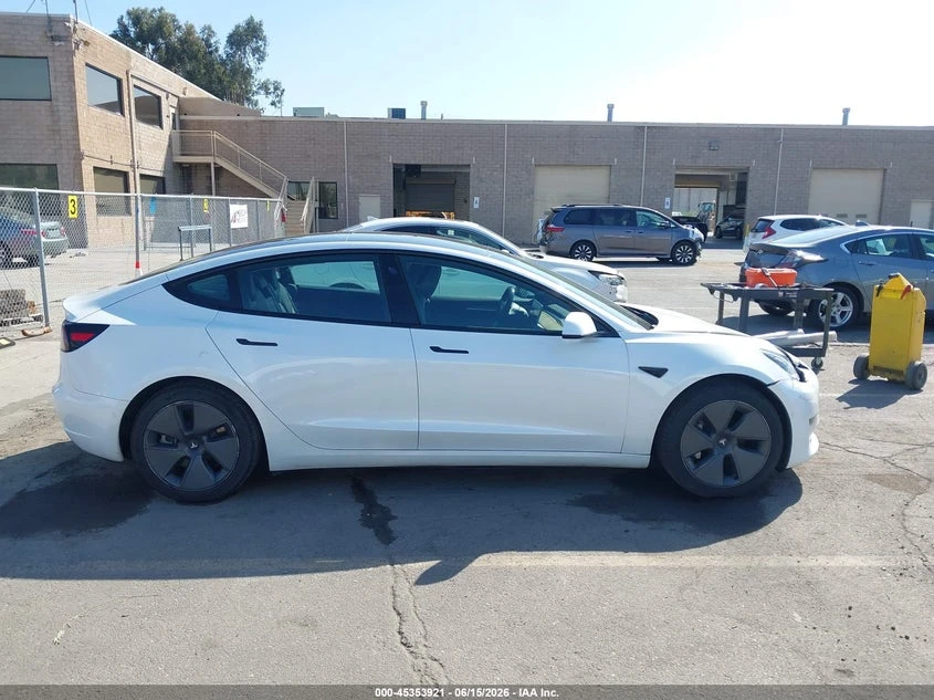 Tesla Model 3 Rear-Wheel Drive, снимка 12 - Автомобили и джипове - 55272146