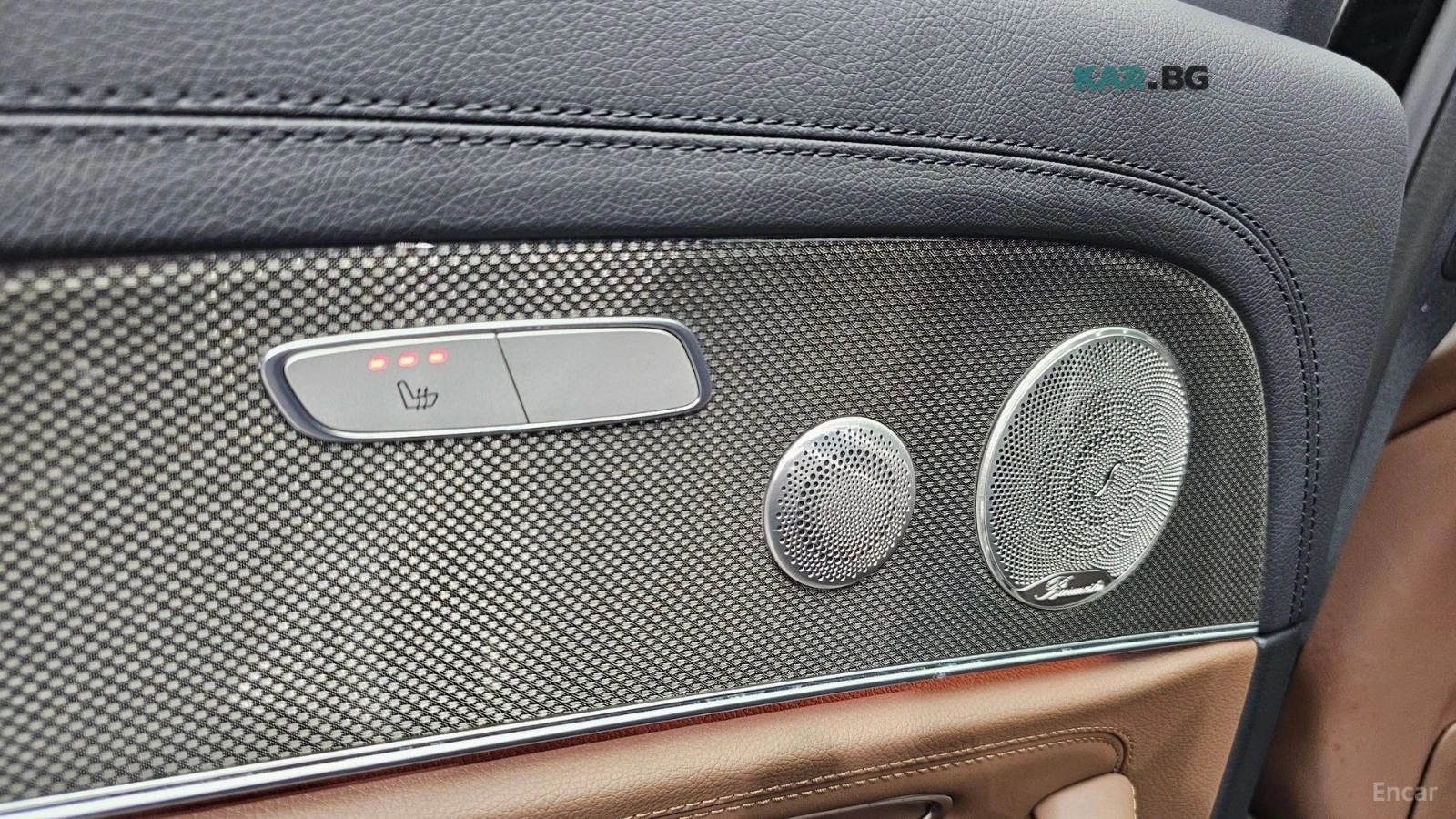 Mercedes-Benz E 53 AMG 4MATIC+ * 360* BURMESTER* PANO* ОБДУХ, снимка 13 - Автомобили и джипове - 55379561