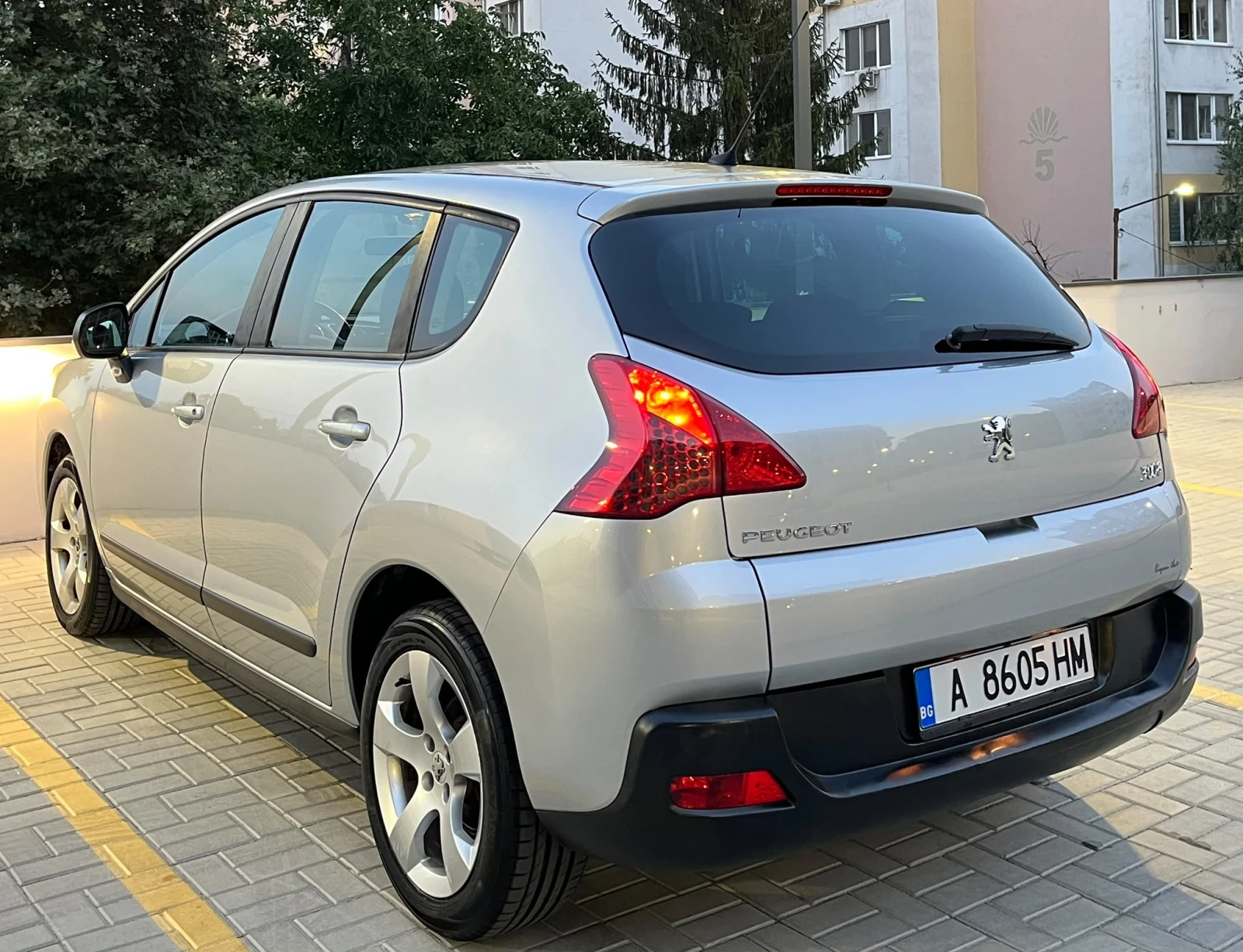 Peugeot 3008 1.6HDI/110/2010, снимка 5 - Автомобили и джипове - 55805385