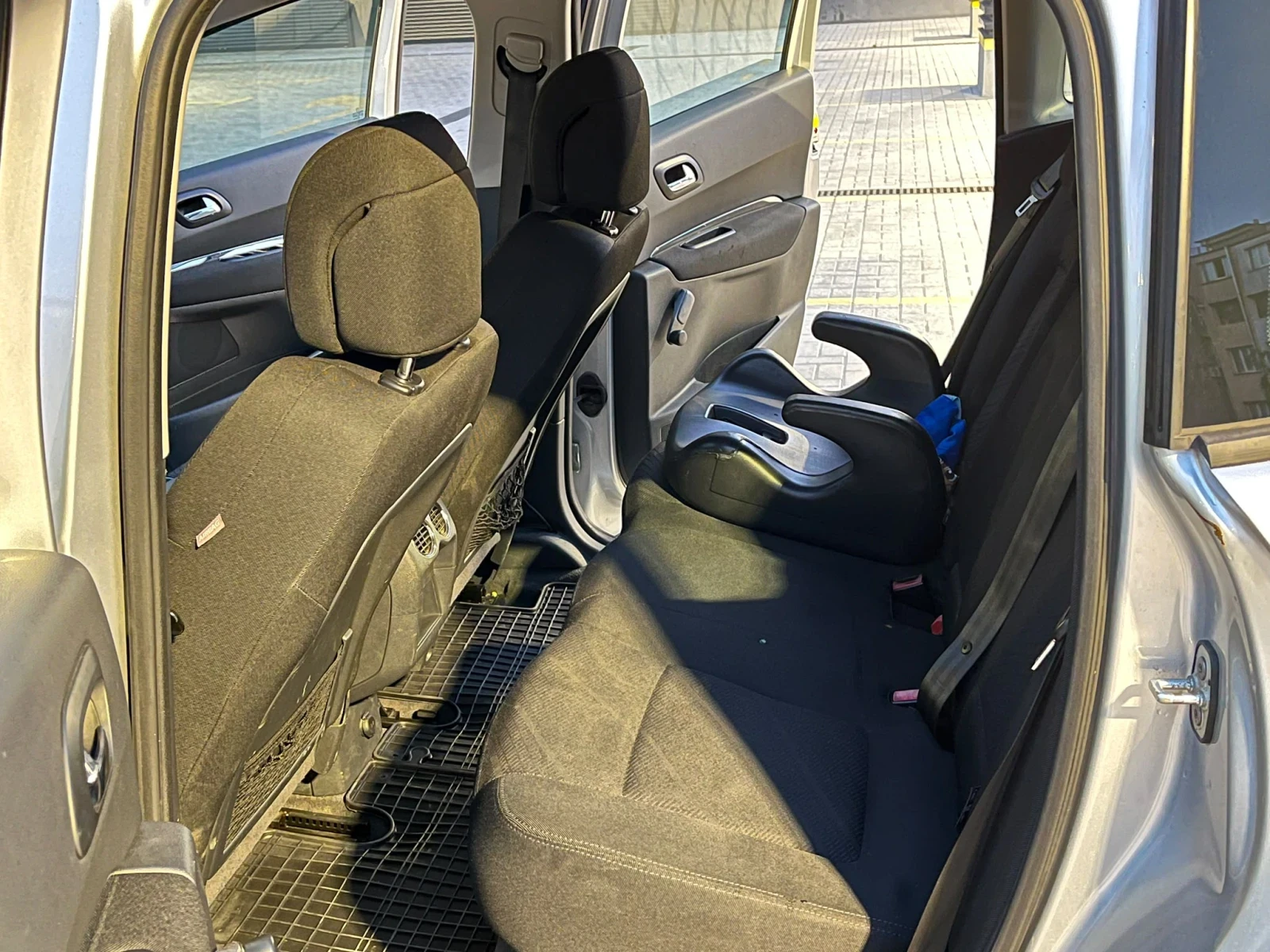Peugeot 3008 1.6HDI/110/2010, снимка 11 - Автомобили и джипове - 55805385