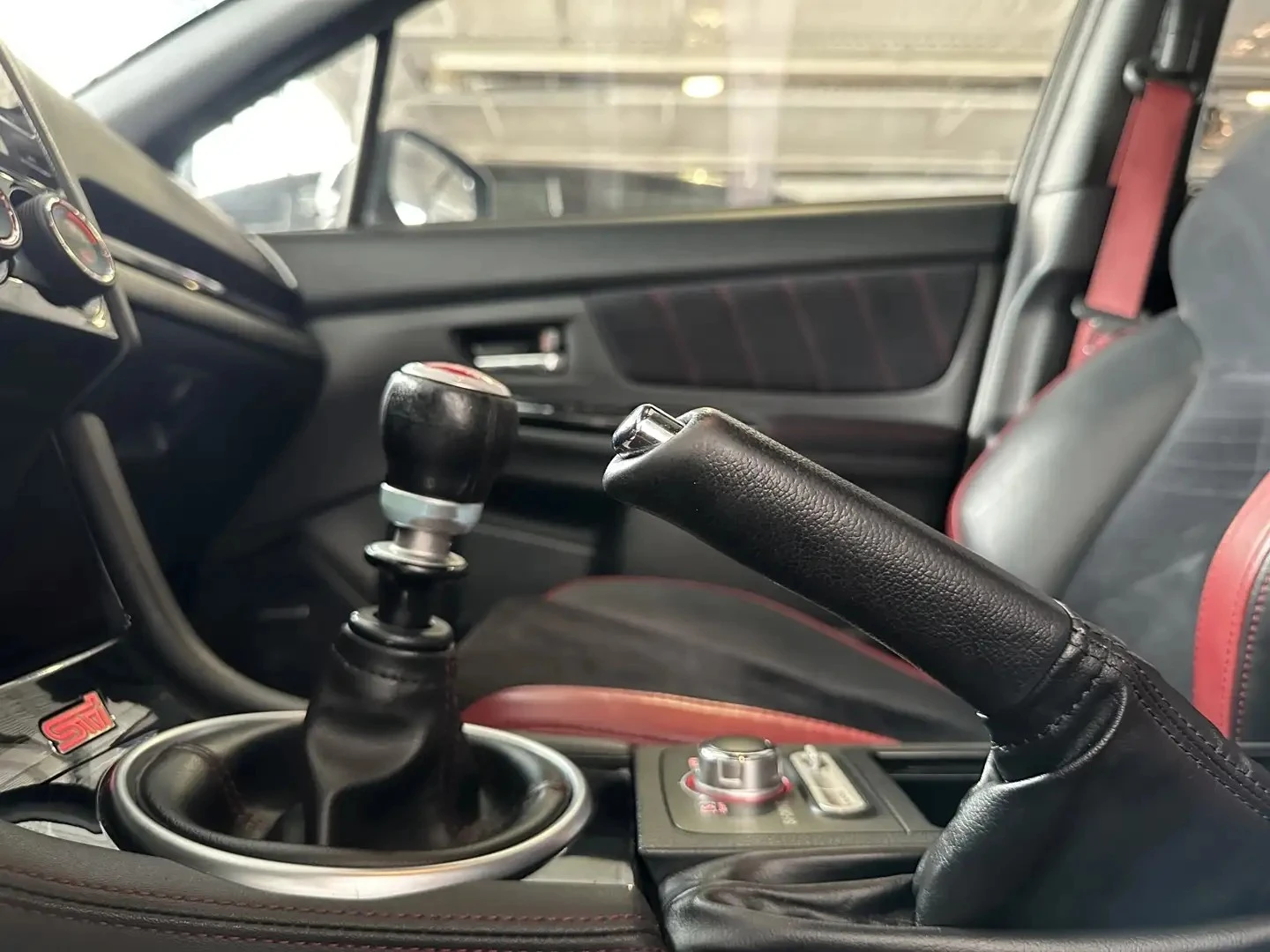 Subaru WRX STI Limited Sport-tech* RECARO | Mobile.bg � ����������� 13