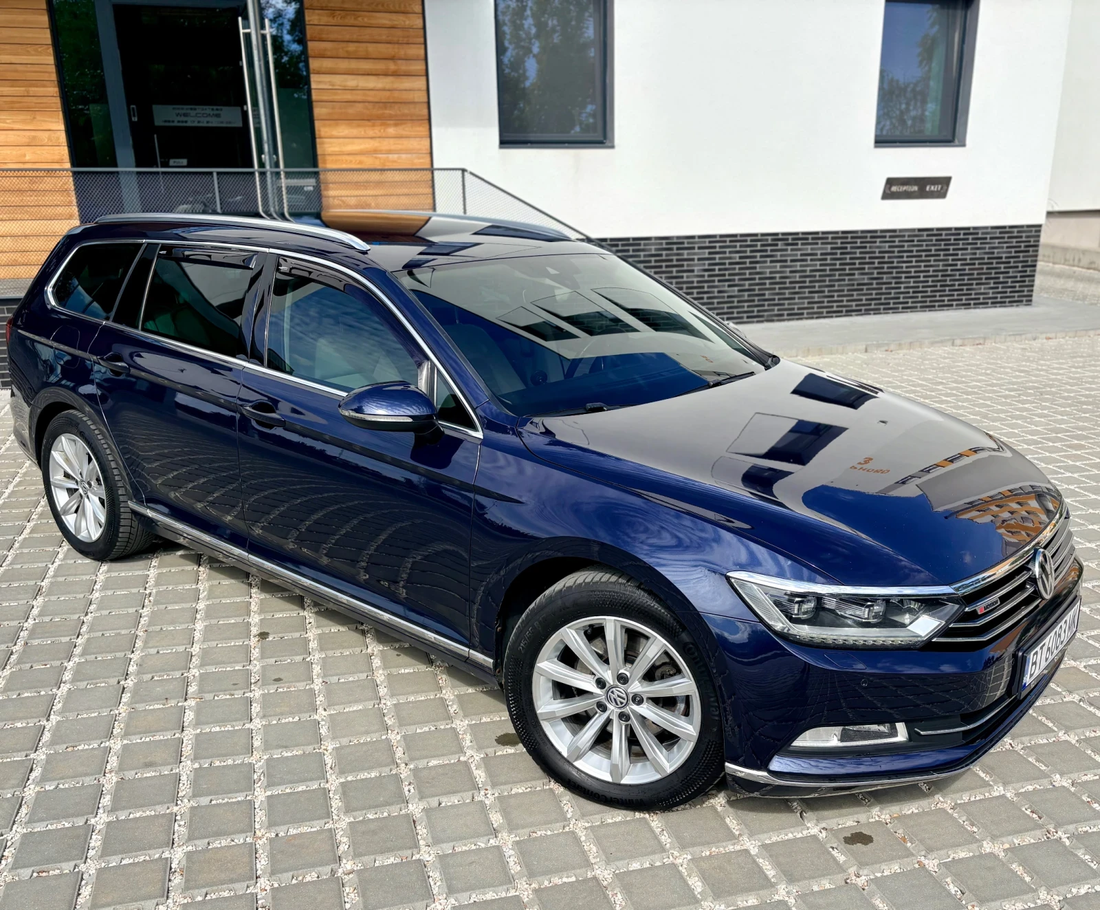 VW Passat 2.0 190 HIGHLINE / 4 MOTION, снимка 2 - Автомобили и джипове - 56224047