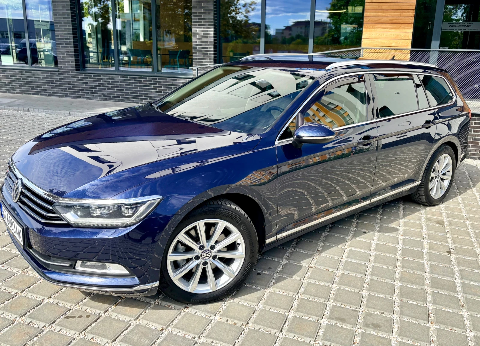 VW Passat 2.0 190 HIGHLINE / 4 MOTION, снимка 3 - Автомобили и джипове - 56224047