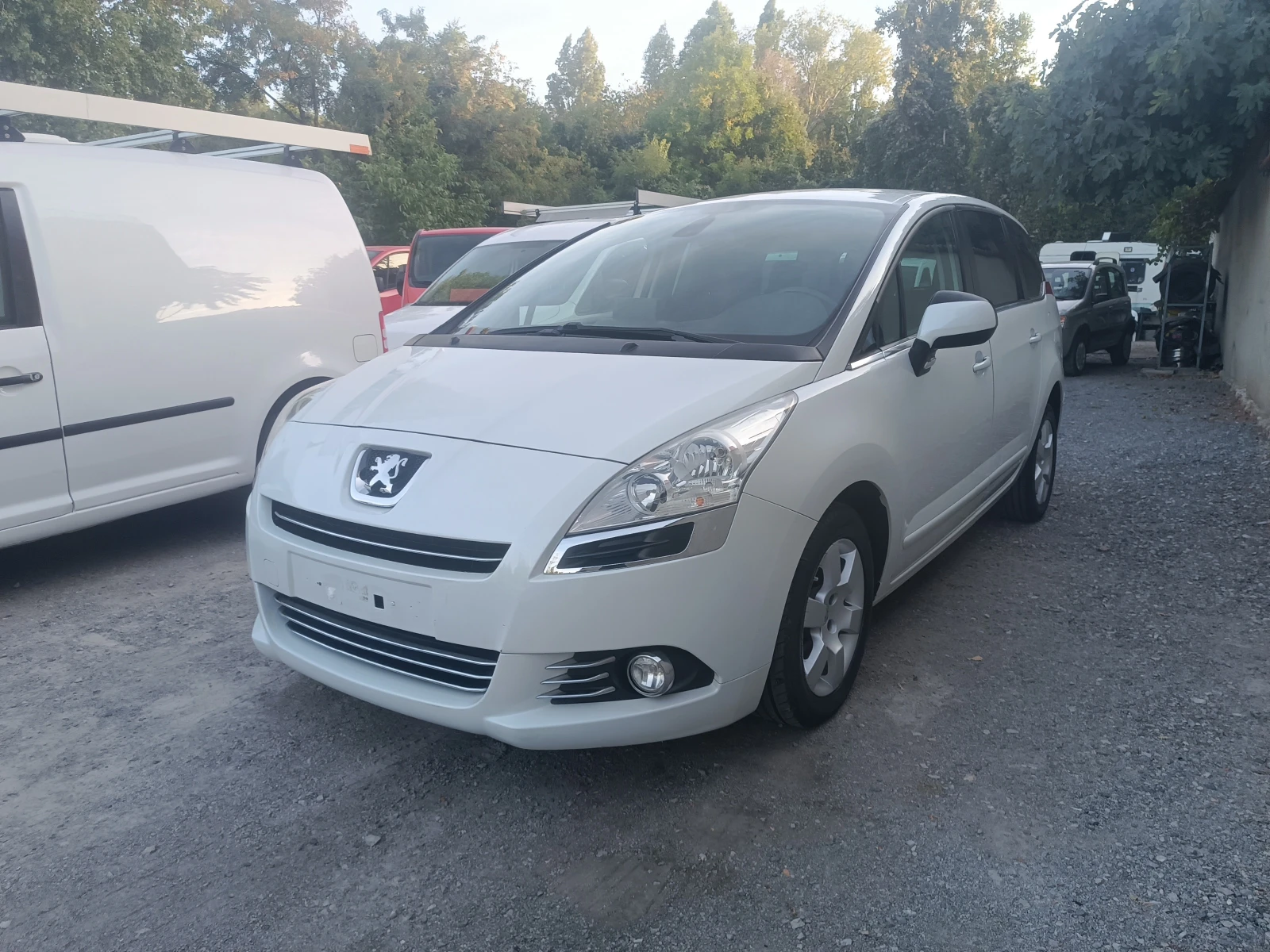 Peugeot 5008 1.6HDI 112k.c-NAVI-ITALIA-EURO5 | Mobile.bg � ����������� 17
