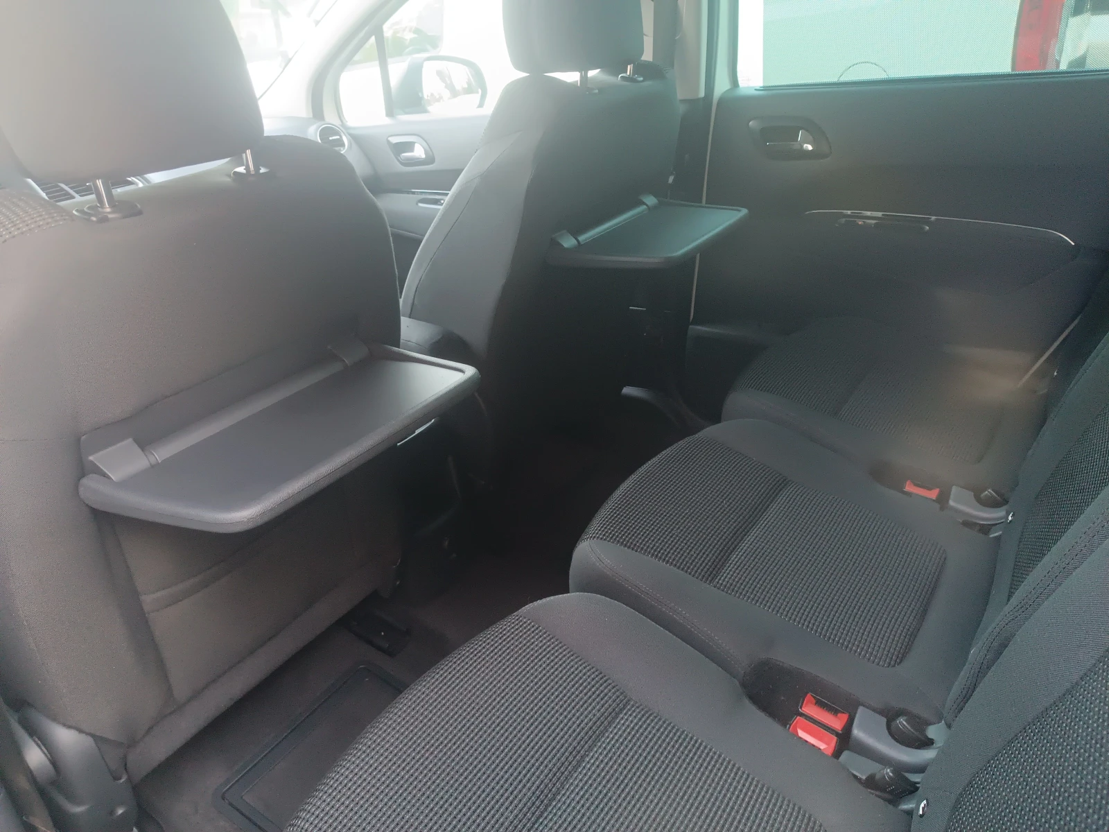 Peugeot 5008 1.6HDI 112k.c-NAVI-ITALIA-EURO5 | Mobile.bg � ����������� 11