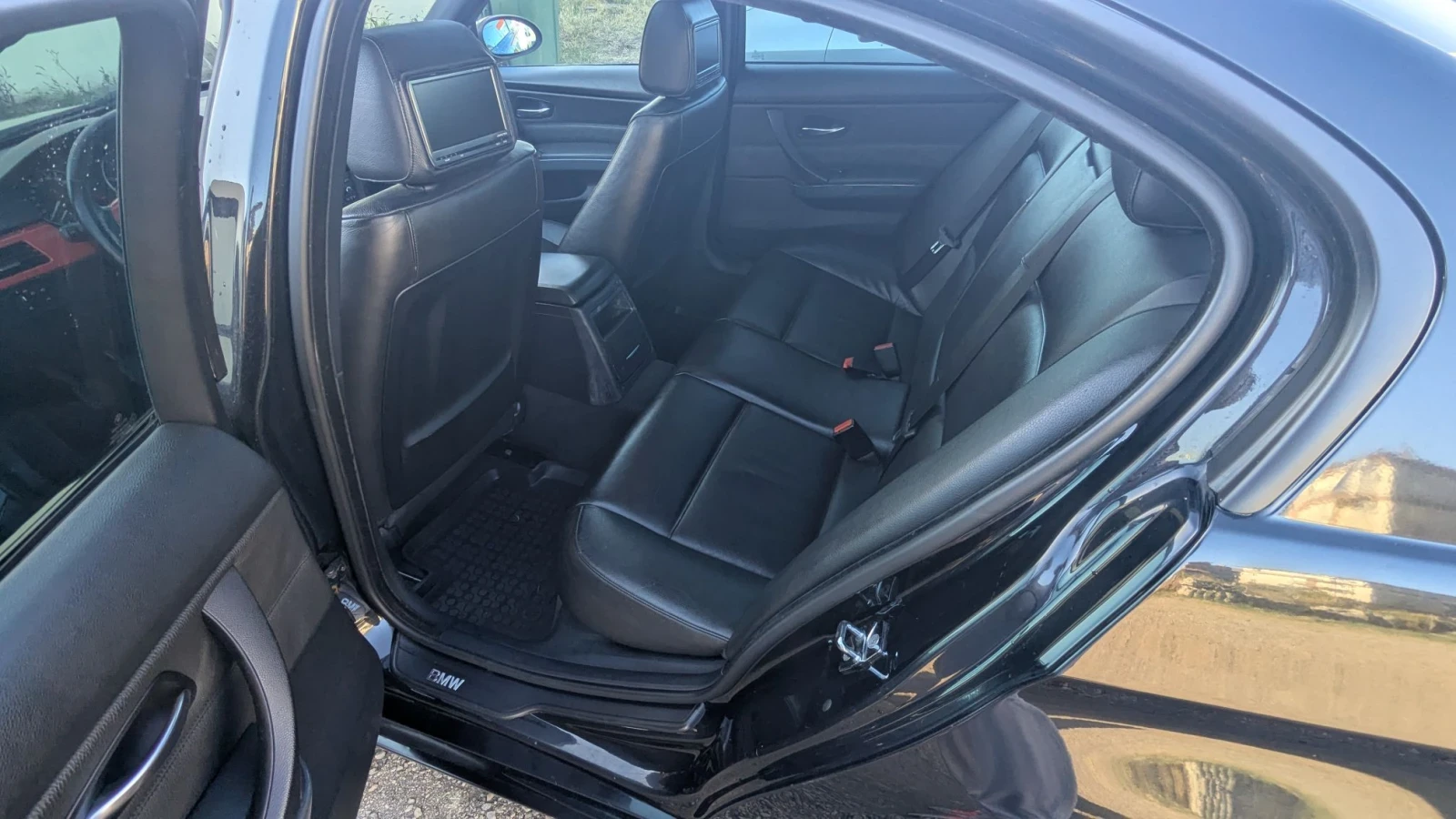 BMW 320 М47, снимка 12 - Автомобили и джипове - 56344536