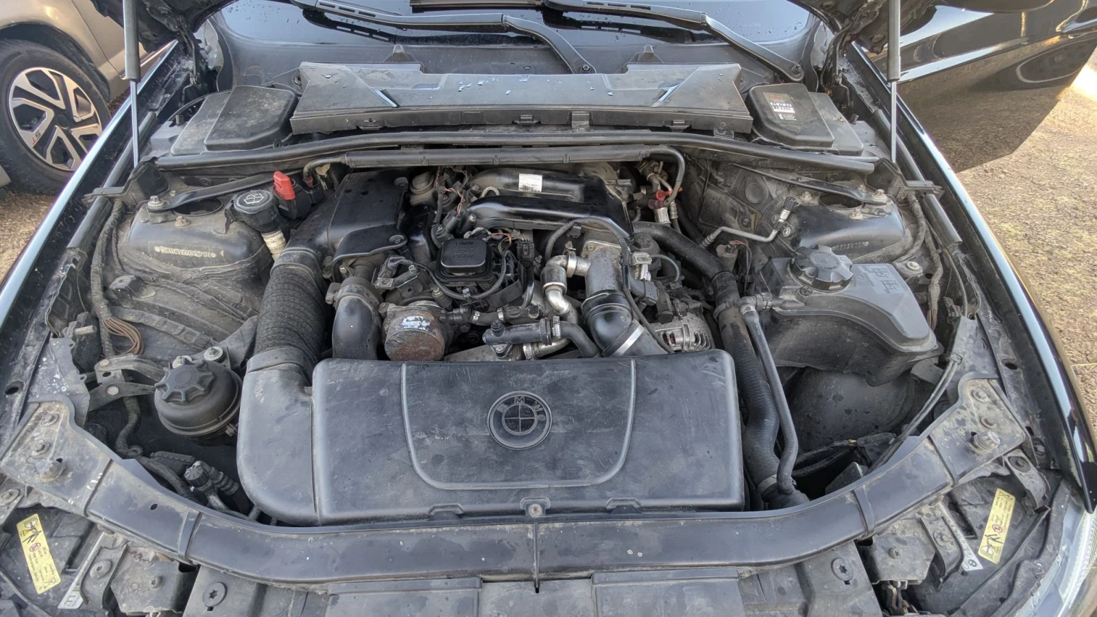 BMW 320 М47, снимка 15 - Автомобили и джипове - 56344536