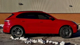 Porsche Cayenne AWD  CARFAX, снимка 3