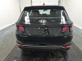 Hyundai Tucson * CARFAX * 2 КЛЮЧА * ПЕРФЕКТНО СЕРВИЗИРАН * , снимка 16