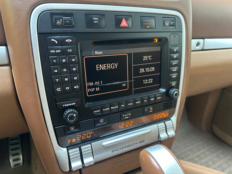 Porsche Cayenne Turbo, снимка 13 - Автомобили и джипове - 50665216