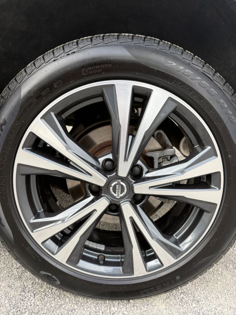 Nissan Qashqai 1.5dCi Tekna* ЛИЗИНГ 100% ОДОБРЕНИЕ* БАРТЕР* , снимка 7 - Автомобили и джипове - 53011227