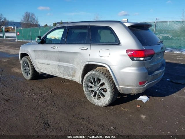 Jeep Grand cherokee  ALTITUDE 4X4* Дистроник* Подгрев* 360* , снимка 8 - Автомобили и джипове - 48643765