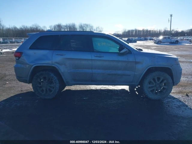 Jeep Grand cherokee  ALTITUDE 4X4* Дистроник* Подгрев* 360* , снимка 4 - Автомобили и джипове - 48643765