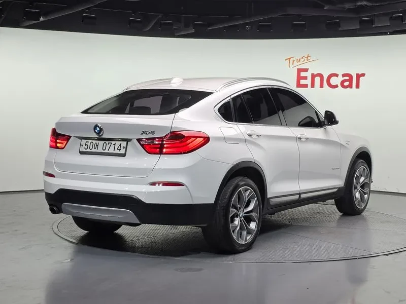 BMW X4 2.0d, снимка 2 - Автомобили и джипове - 54605281