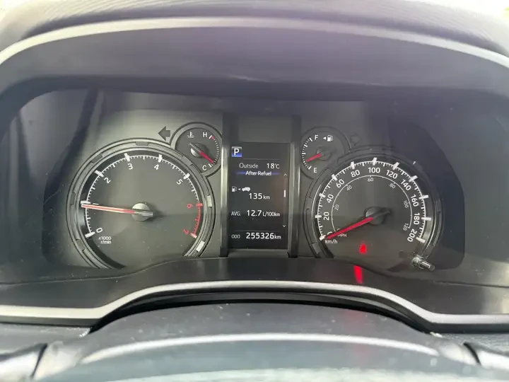 Toyota 4runner 4x4 | SR5| Navigation/Leather/Sunroof/Rear Camera, снимка 7 - Автомобили и джипове - 54660762