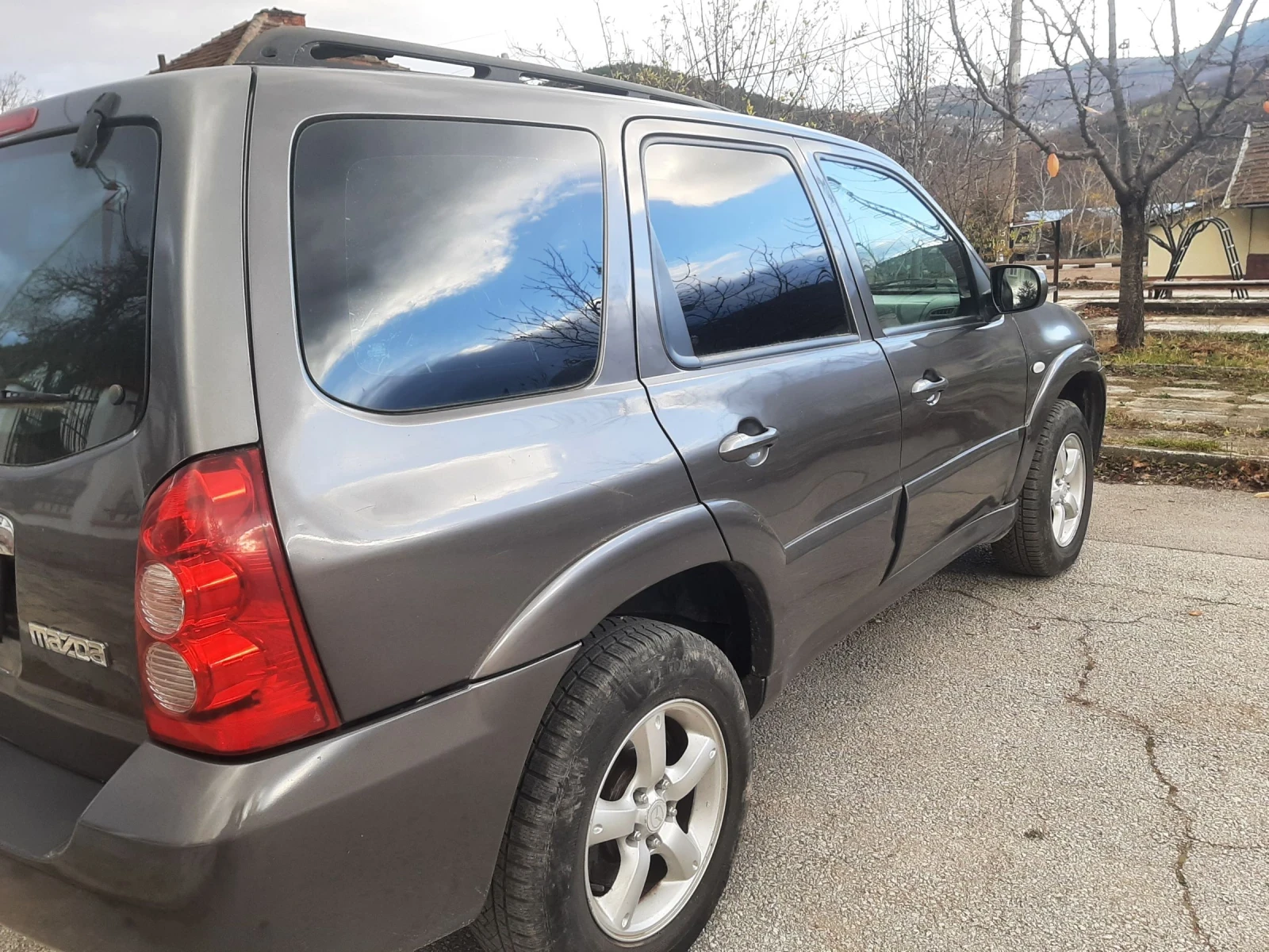 Mazda Tribute 2.3i GAZOV INJ FEIS 4x4 KLIMA KOJA - изображение 9