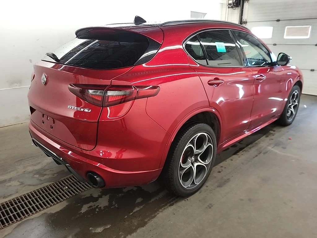Alfa Romeo Stelvio * VELOCE * CARFAX * БЕЗ ПЪРВОНАЧАЛНА ВНОСКА - изображение 3