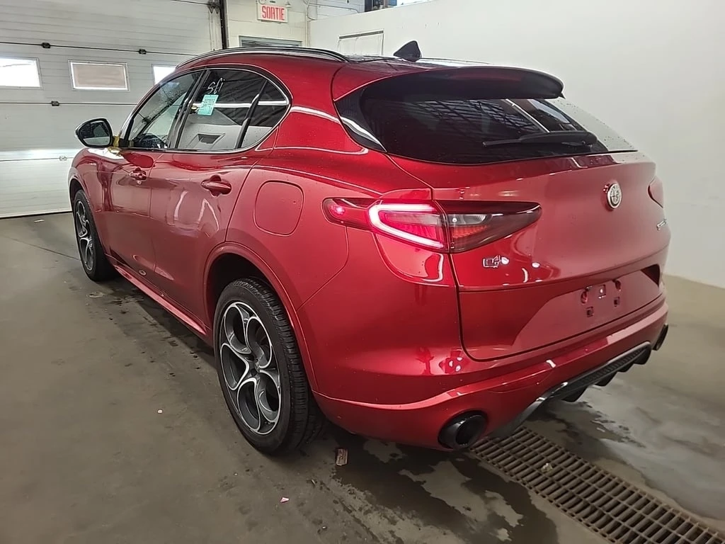 Alfa Romeo Stelvio * VELOCE * CARFAX * БЕЗ ПЪРВОНАЧАЛНА ВНОСКА - изображение 4