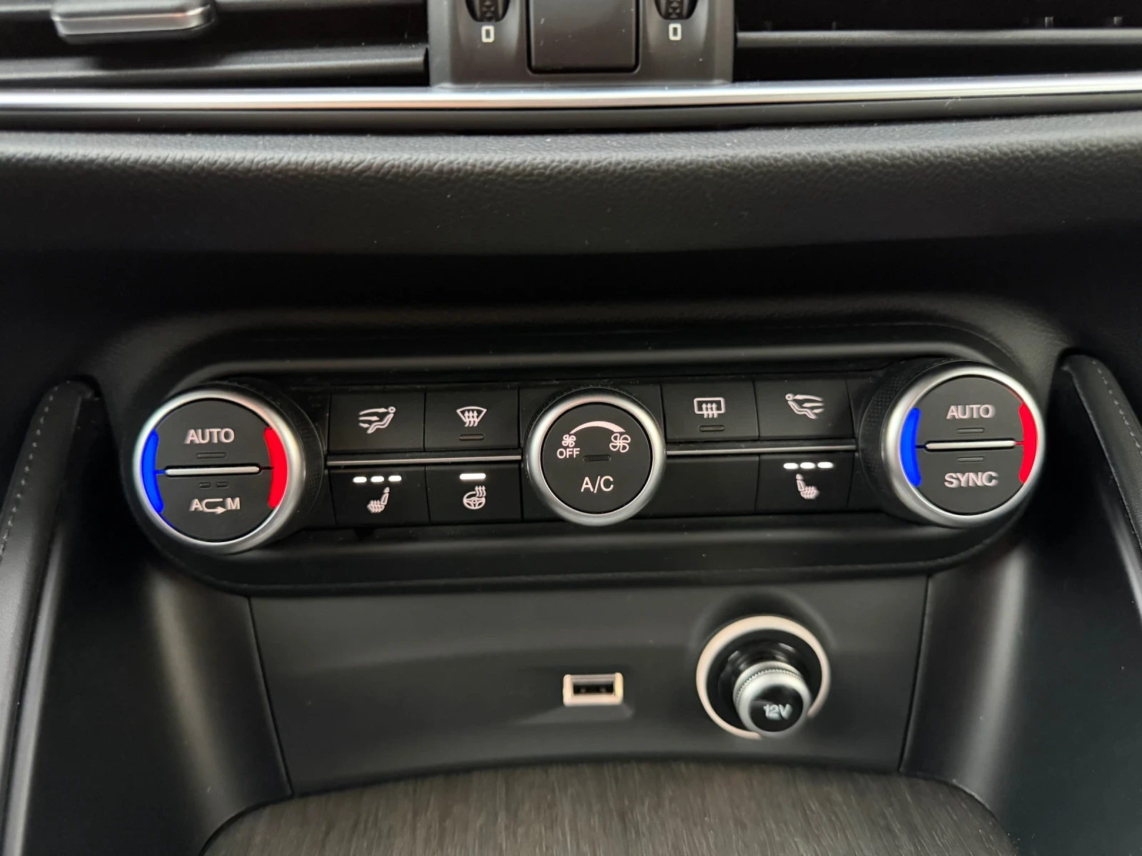 Alfa Romeo Stelvio 2.2 JTDM Super Q4   | Mobile.bg   10