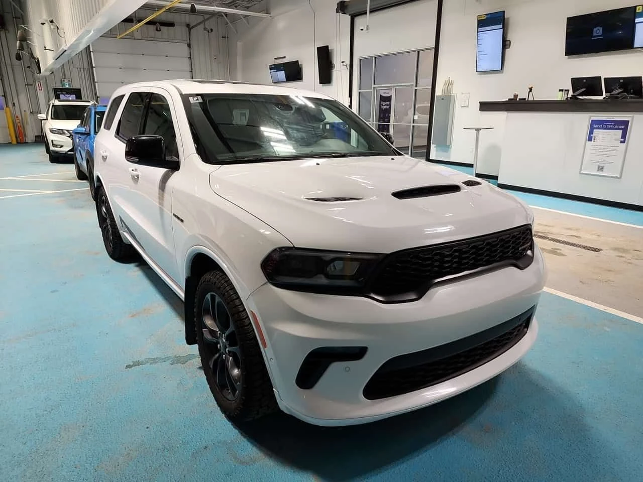 Dodge Durango * 5.7 Hemi * R/T * CARFAX * Без инциденти *  - изображение 2