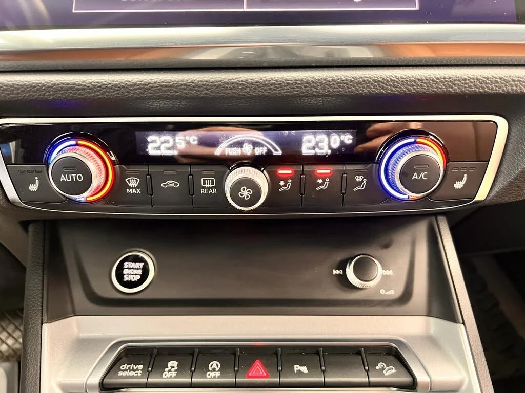 Audi Q3 45TFSI* Progressiv* ����������* (���� �� ��) | Mobile.bg � ����������� 13