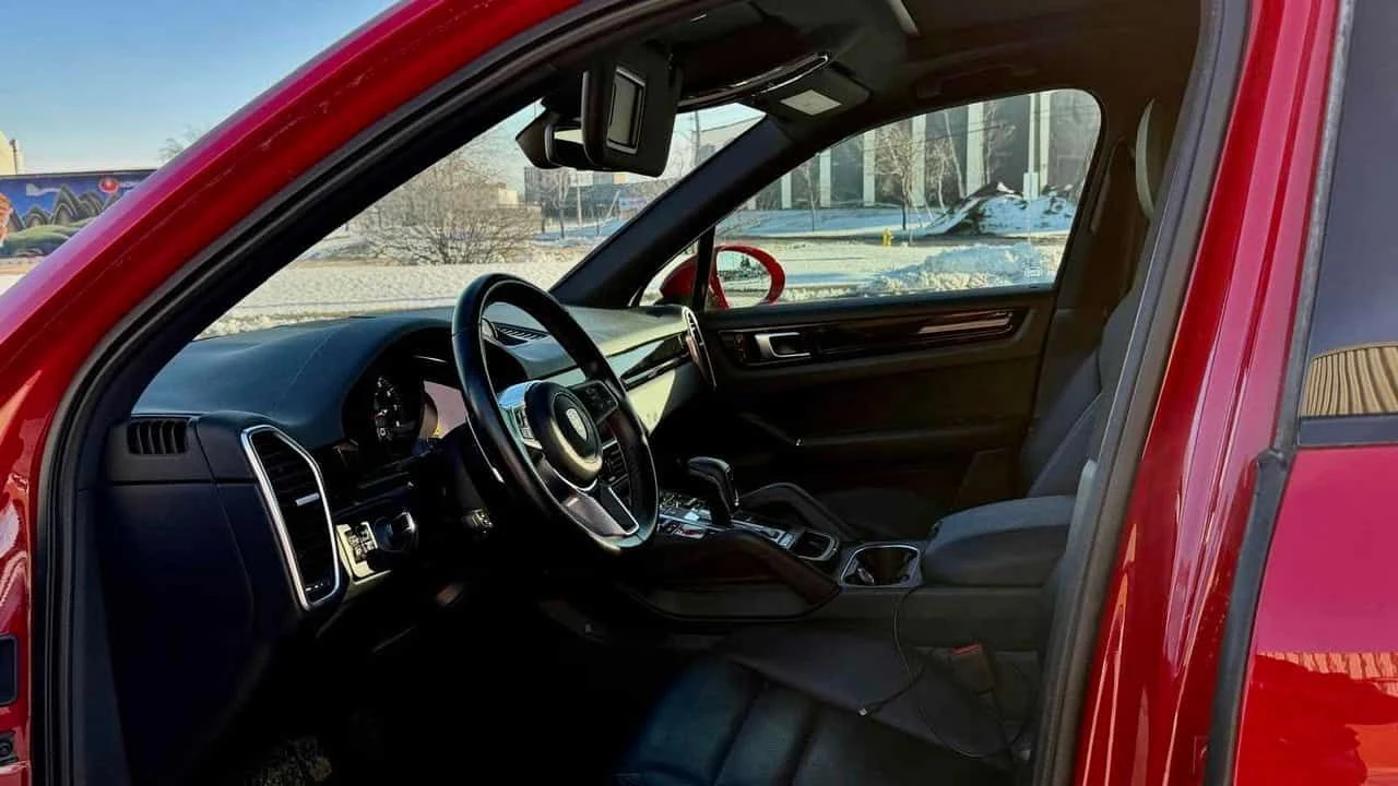 Porsche Cayenne AWD  CARFAX, снимка 5 - Автомобили и джипове - 53845791