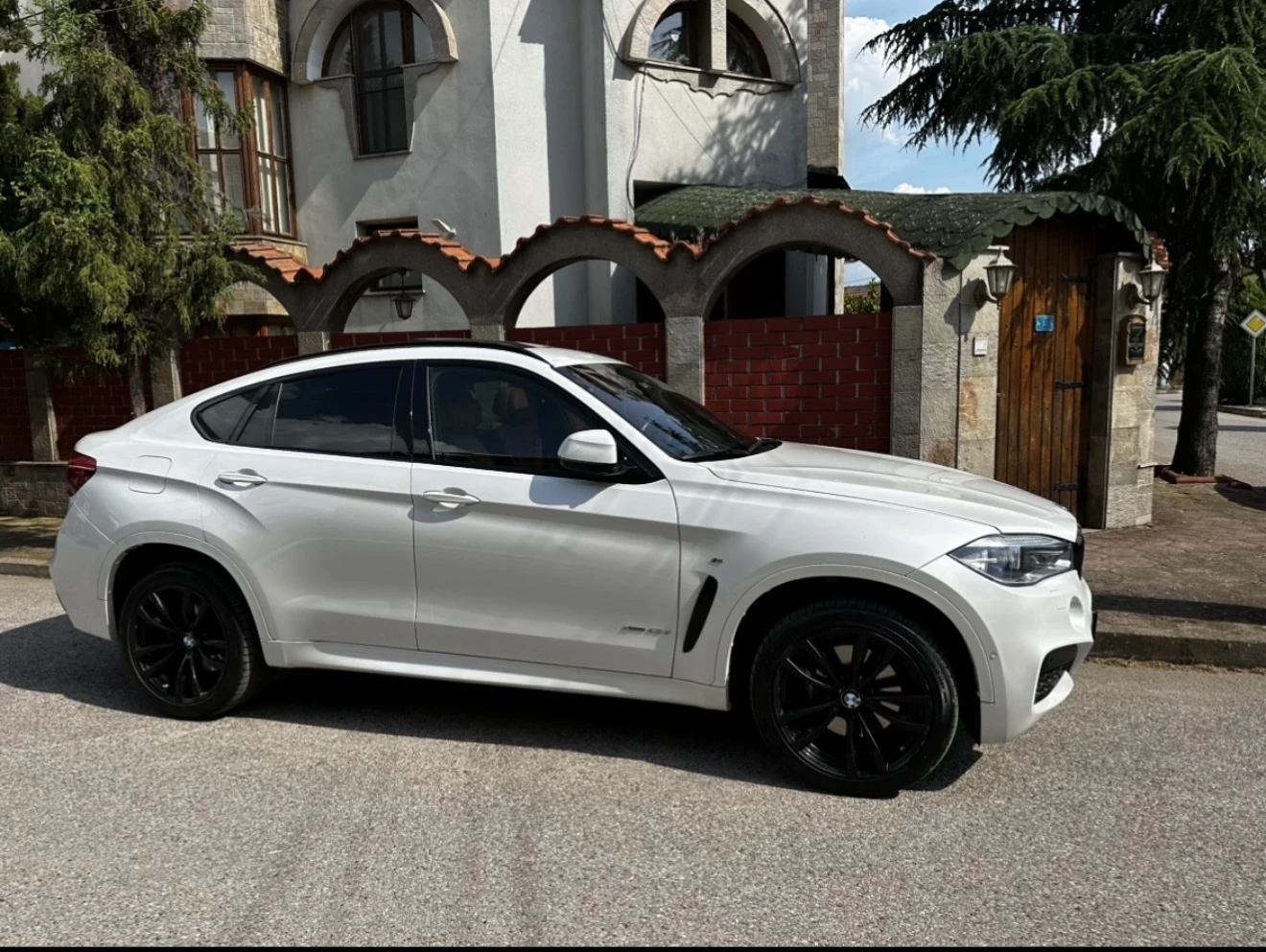 BMW X6 4.0 d M пакет