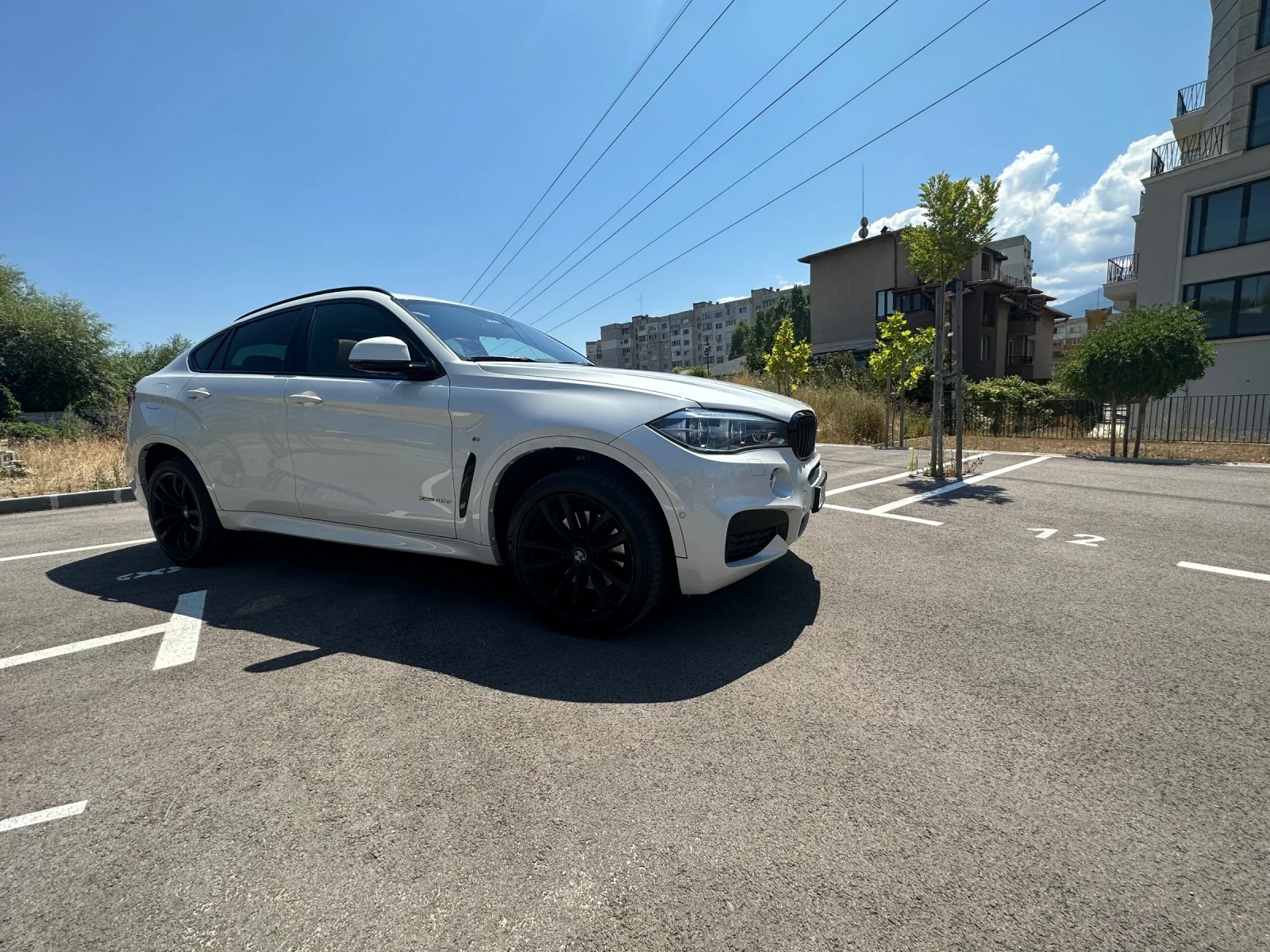 BMW X6 4.0 d M пакет 360* Pano Harmon Kardon Full, снимка 3 - Автомобили и джипове - 54095551