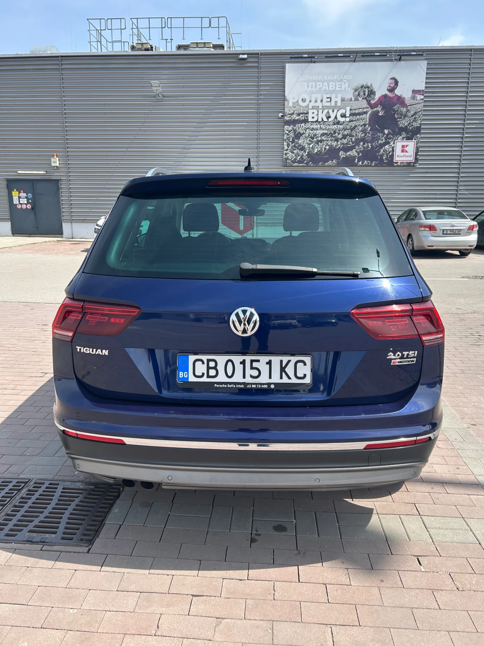 VW Tiguan Volkswagen Tiguan Highline 4Motion 2.0 TSI 180 к.с, снимка 8 - Автомобили и джипове - 54194809