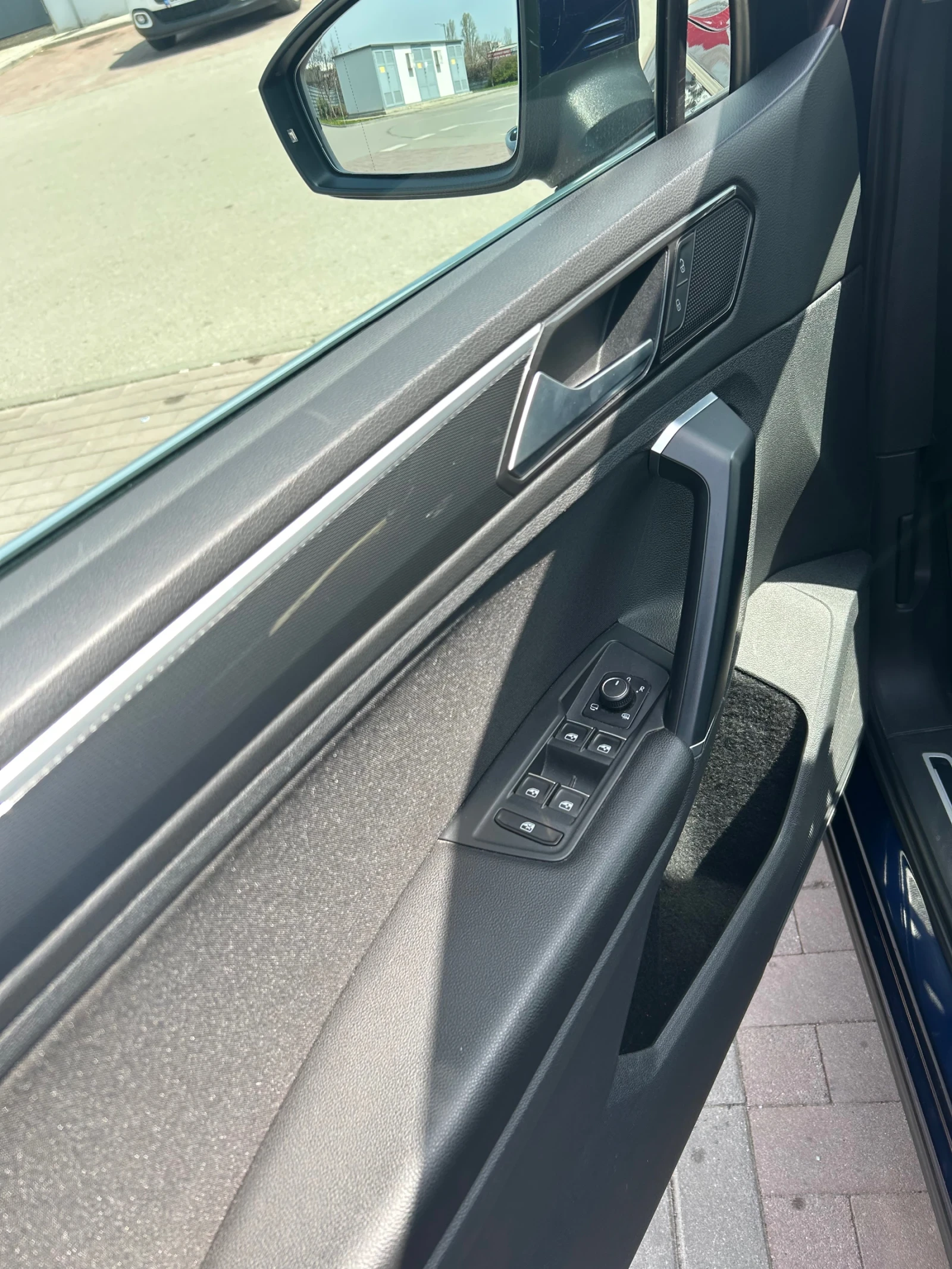 VW Tiguan Volkswagen Tiguan Highline 4Motion 2.0 TSI 180 к.с, снимка 15 - Автомобили и джипове - 54194809