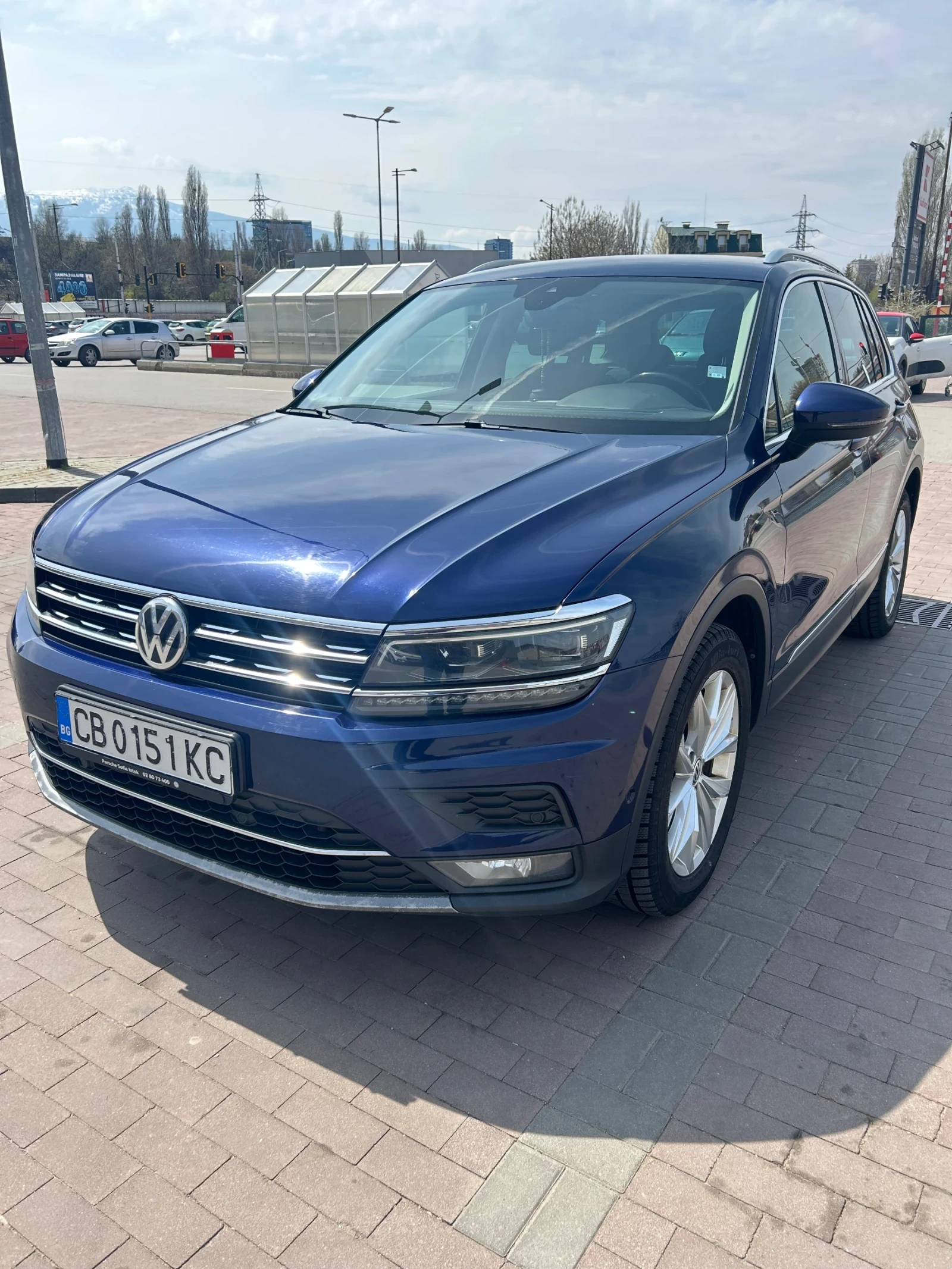 VW Tiguan Volkswagen Tiguan Highline 4Motion 2.0 TSI 180 к.с, снимка 5 - Автомобили и джипове - 54194809