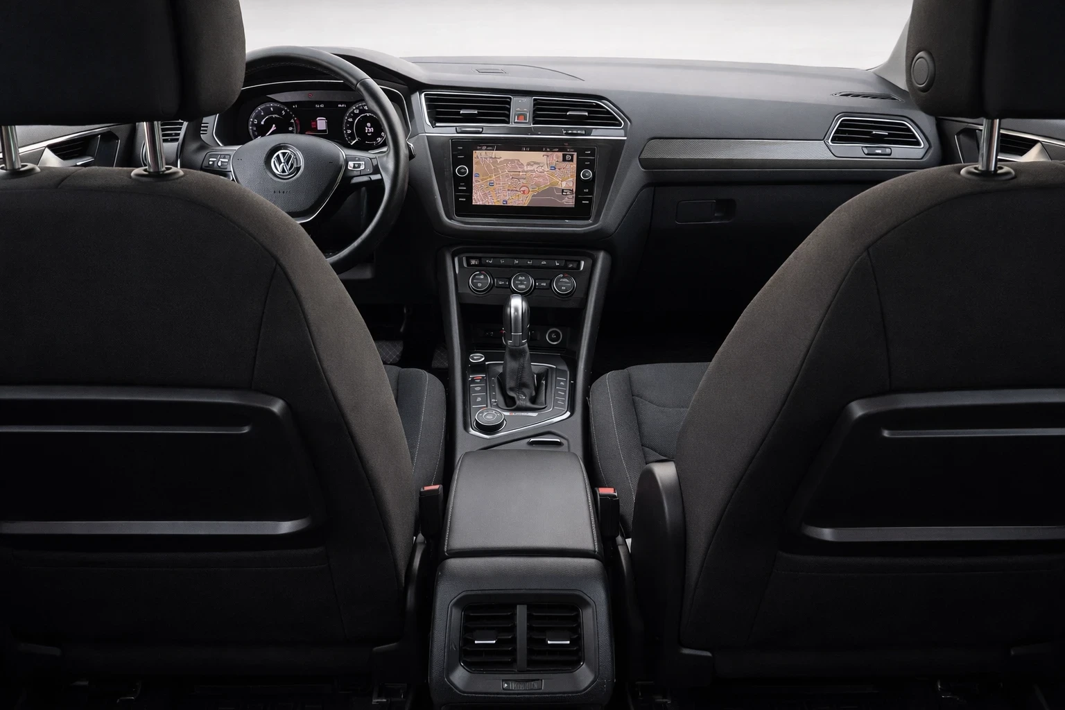 VW Tiguan Volkswagen Tiguan Highline 4Motion 2.0 TSI 180 к.с, снимка 10 - Автомобили и джипове - 54194809