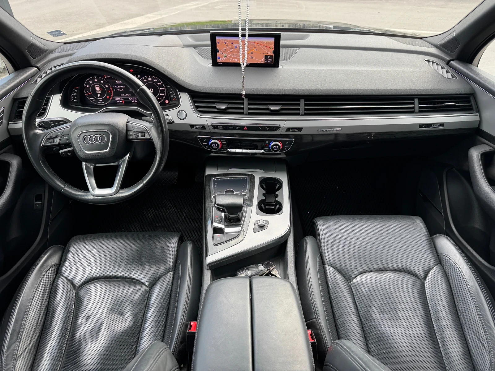 Audi Q7 3.0TFSi S-Line, снимка 10 - Автомобили и джипове - 54299150