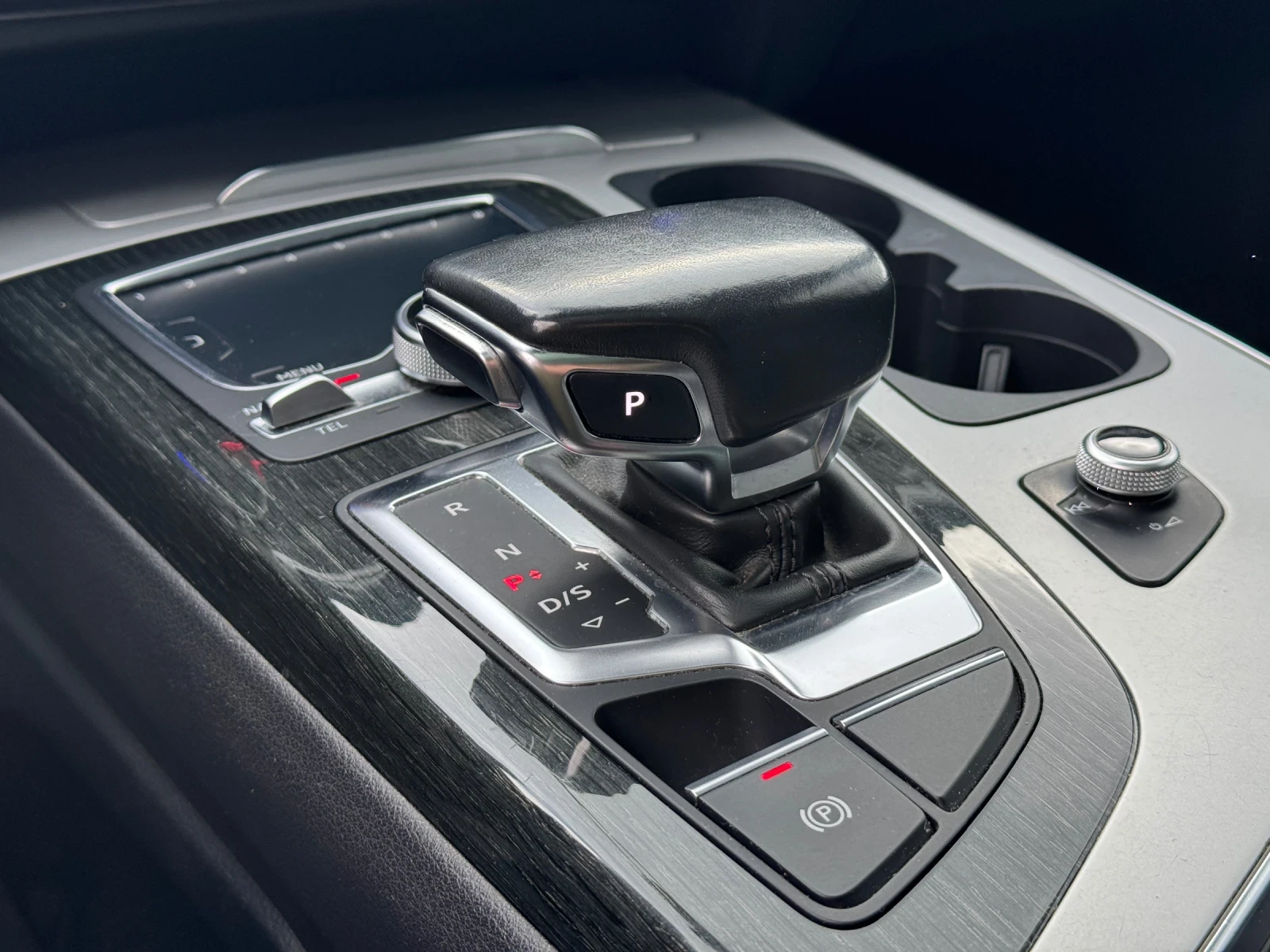 Audi Q7 3.0TFSi S-Line, снимка 15 - Автомобили и джипове - 54299150