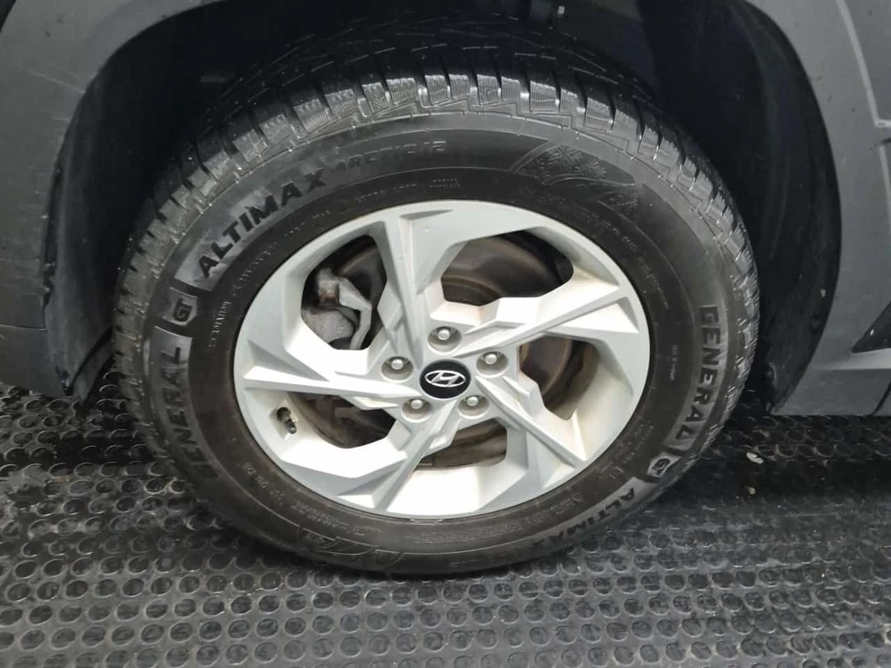 Hyundai Tucson * CARFAX * 2 КЛЮЧА * ПЕРФЕКТНО СЕРВИЗИРАН * , снимка 6 - Автомобили и джипове - 54403012