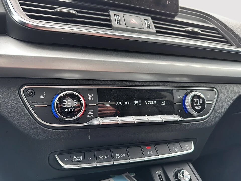 Audi Q5 Progressiv 45 TFSI* AвтоКредит * (ЦЕНА ДО БГ), снимка 16 - Автомобили и джипове - 54456049