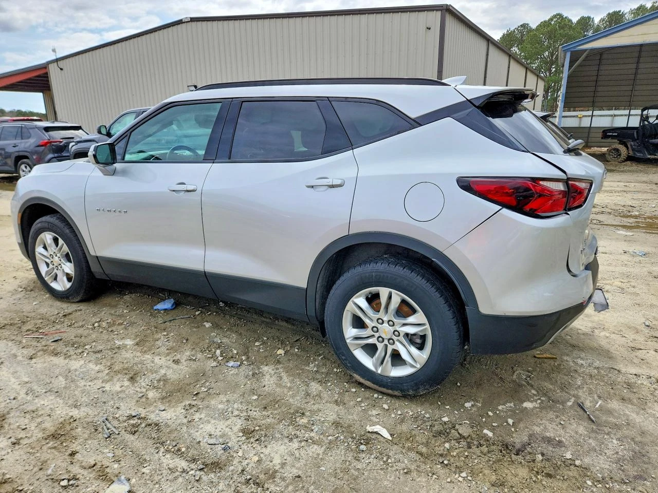 Chevrolet Blazer 2.0l 2Lt, снимка 2 - Автомобили и джипове - 54488571
