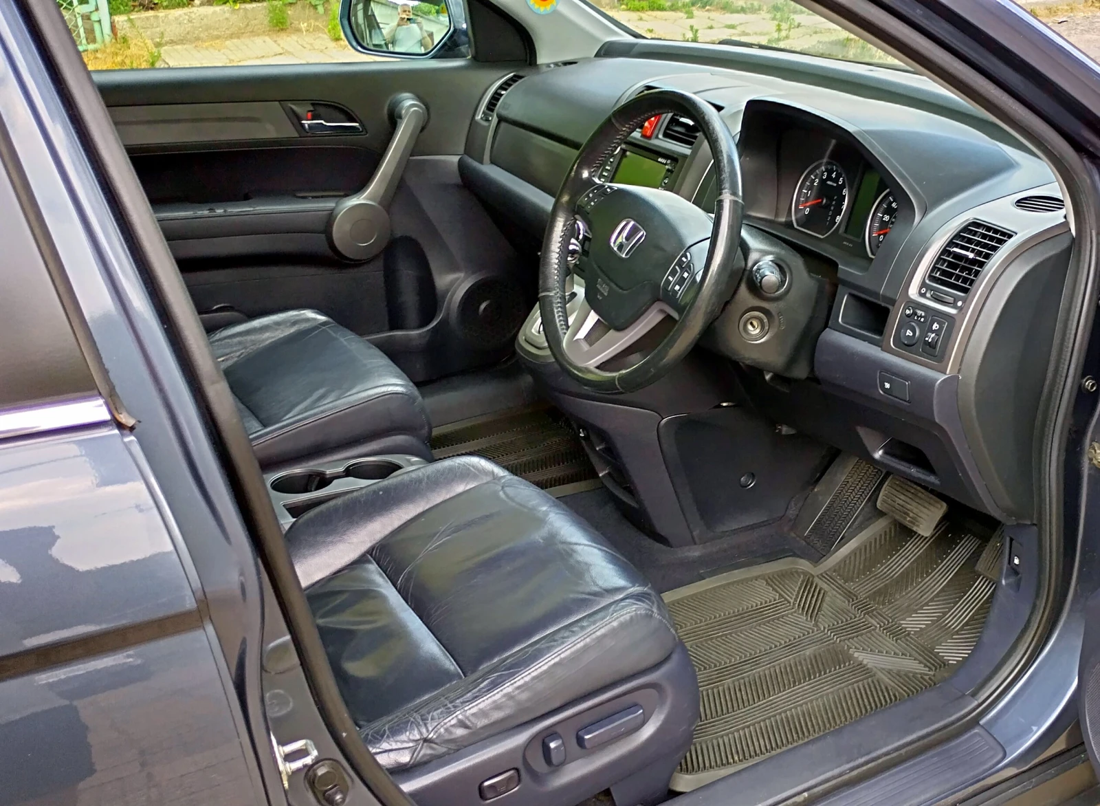 Honda Cr-v 2.0 Бензин Автоматик, снимка 9 - Автомобили и джипове - 54703437