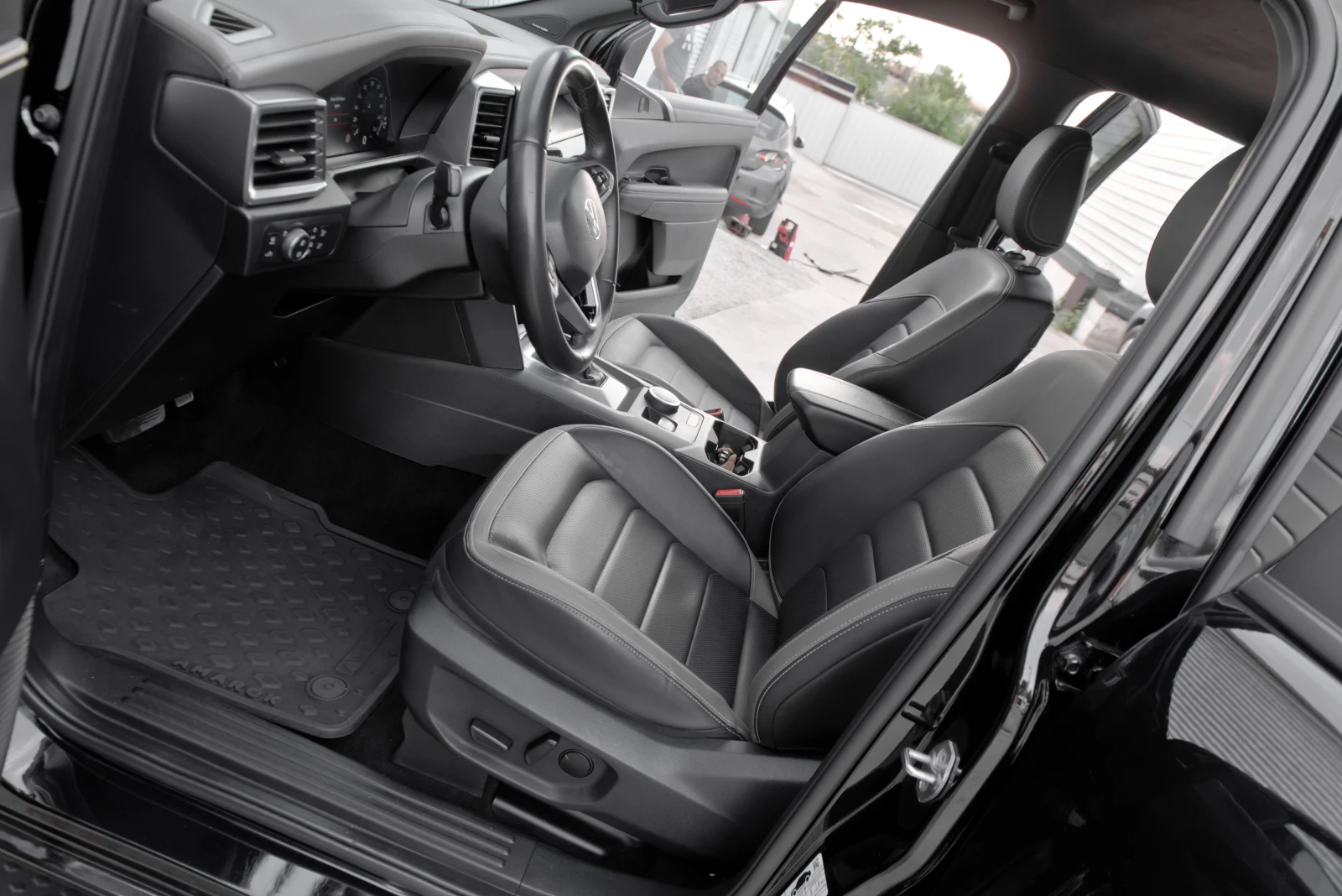 VW Amarok, снимка 13 - Автомобили и джипове - 55145240