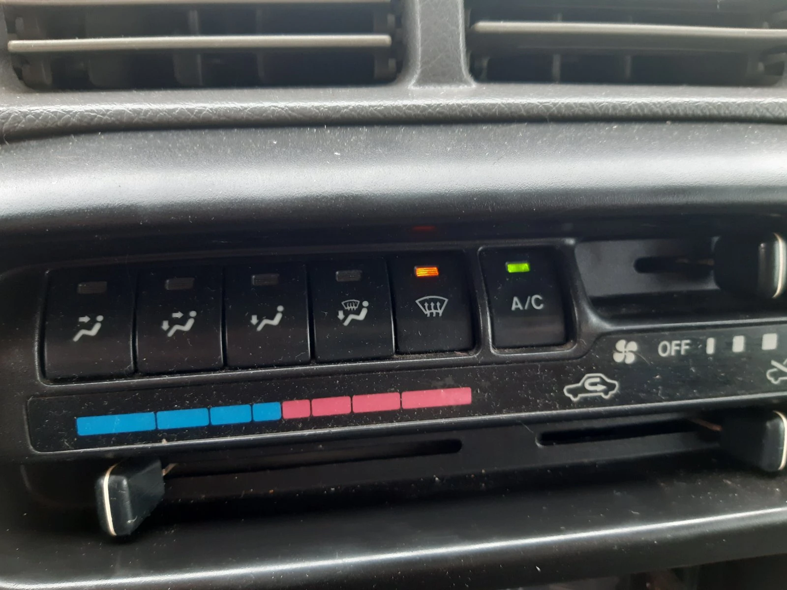 Suzuki Vitara 1, 6/16v, снимка 2 - Автомобили и джипове - 55211372