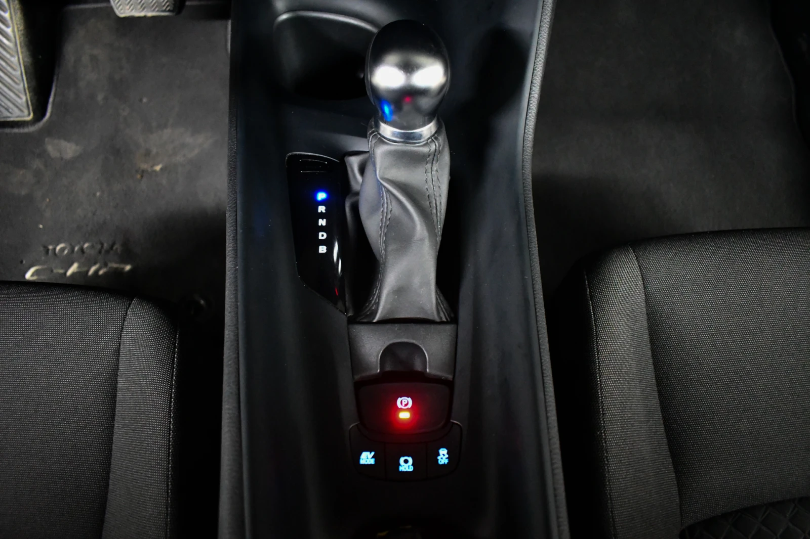Toyota C-HR N1 гаранция до 2033 Цена с ДДС, снимка 16 - Автомобили и джипове - 55845263