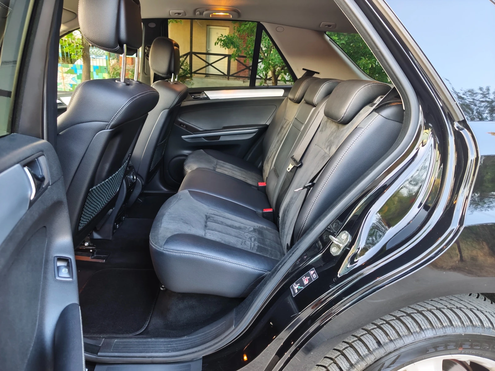 Mercedes-Benz ML 350 Швейцария, снимка 10 - Автомобили и джипове - 55946321