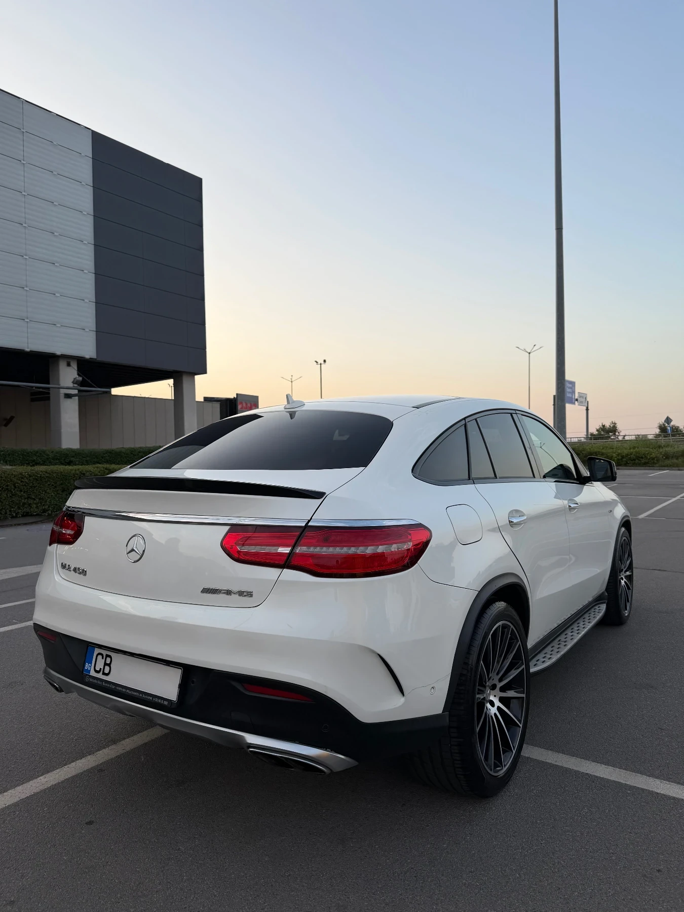 Mercedes-Benz GLE 450 AMG Първи собственик, снимка 6 - Автомобили и джипове - 56074347