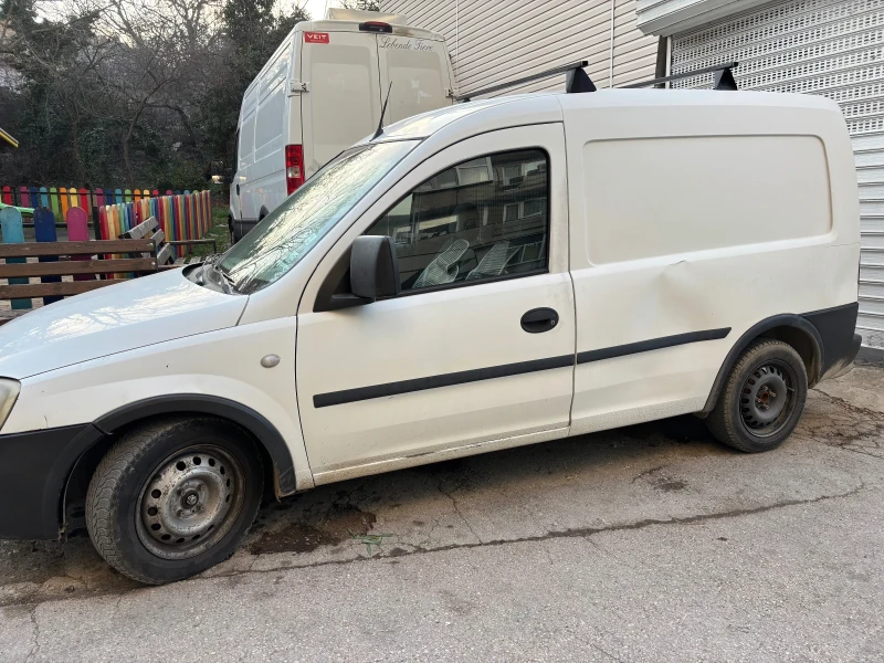 Opel Combo Хладилен, снимка 2 - Бусове и автобуси - 48933801