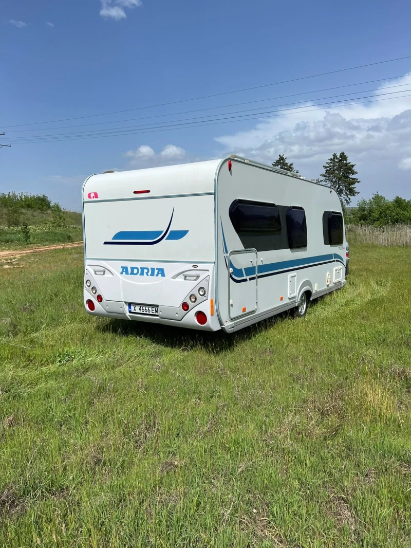 Каравана Adria ADIVA 542 UL, снимка 3 - Каравани и кемпери - 47568953