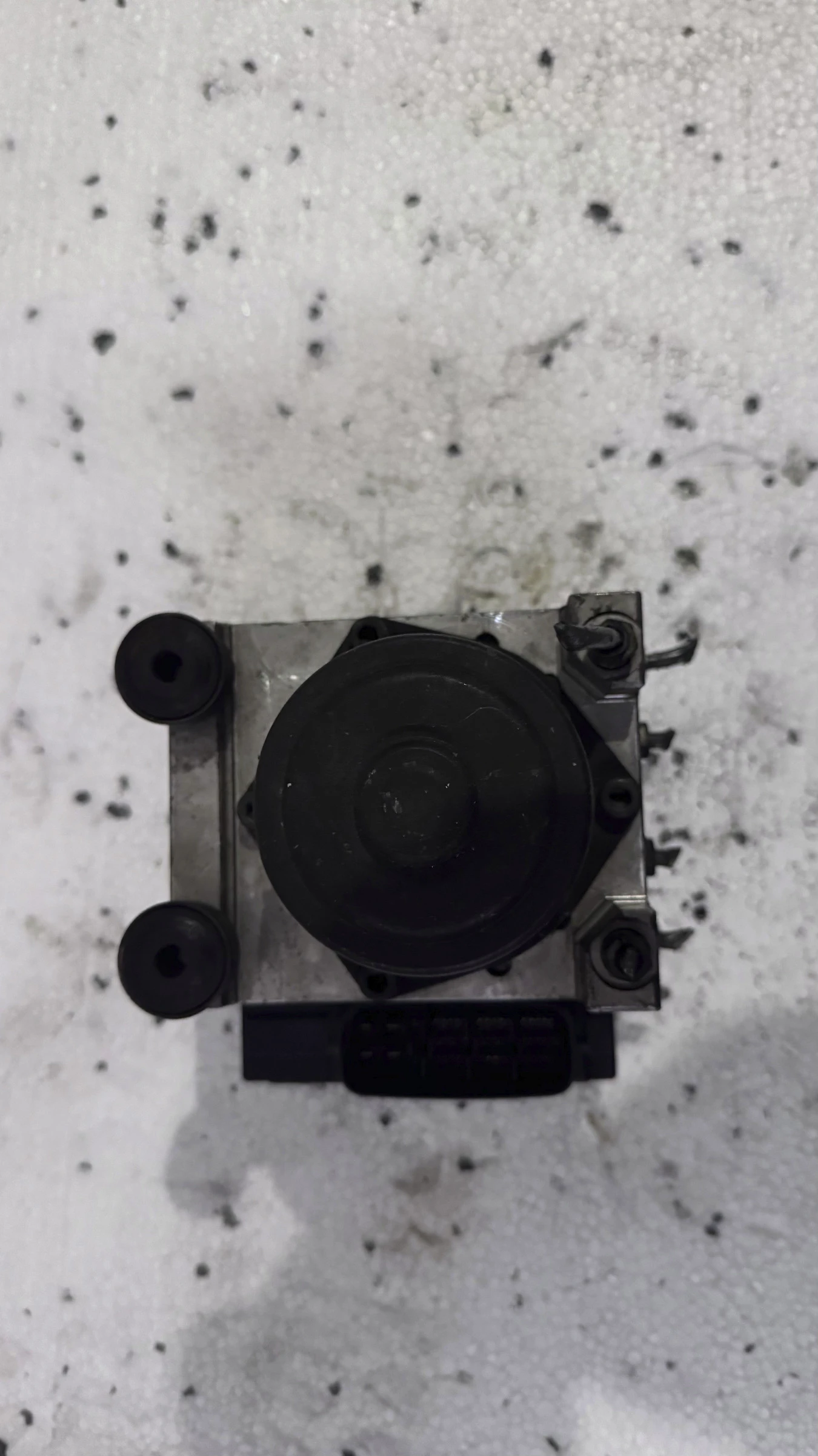 �������� ����� ABS �� Ford Fiesta 2011 | Mobile.bg � ����������� 1