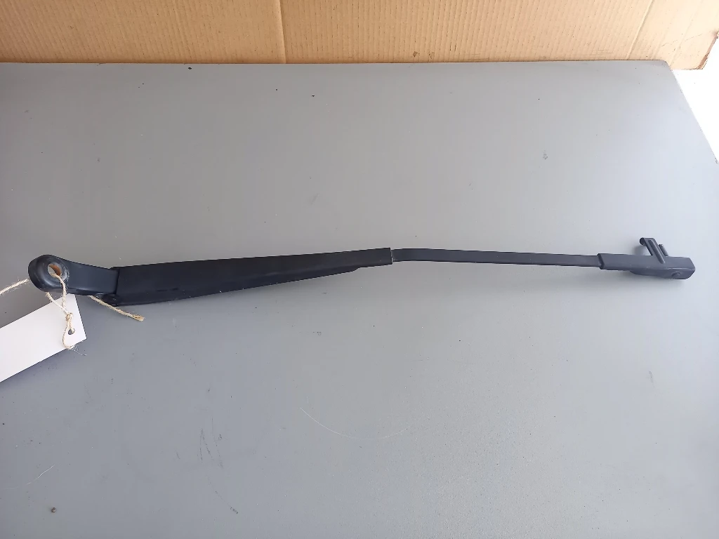 Рамо чистачка дясно Рено Модус 