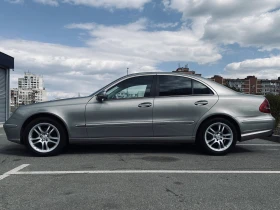 Mercedes-Benz E 220, снимка 2