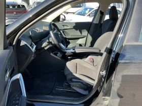 BMW iX1, снимка 9