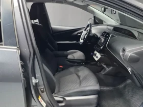 Toyota Prius 1.8 E, снимка 11